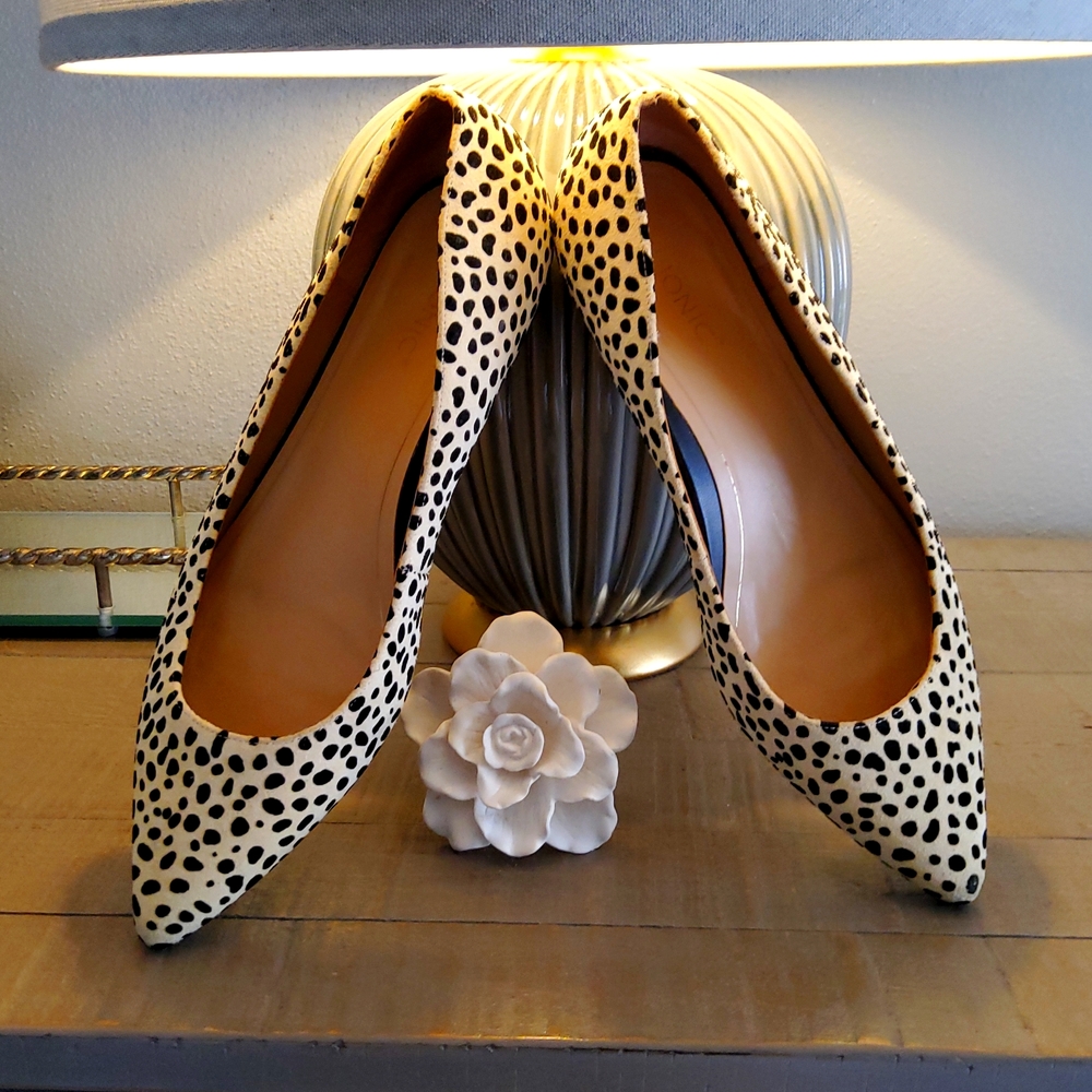 Vionic Lena Spots Flats